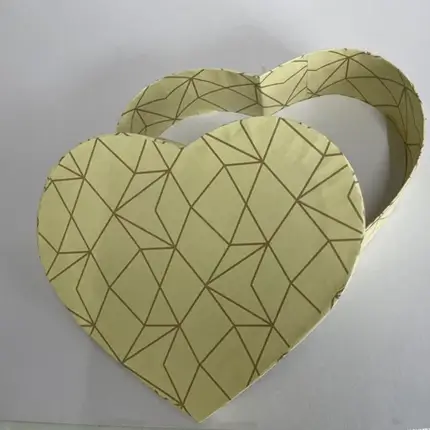 Rigid Heart Shaped Packaging Box